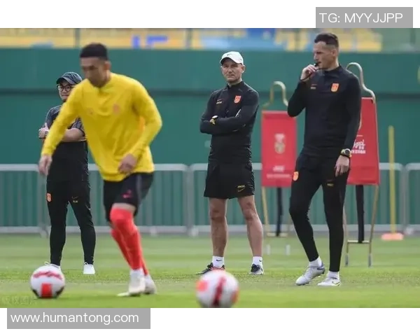 足球热议:上海足球队的技术争议_1 足球热议:上海足球队的技术争议_1